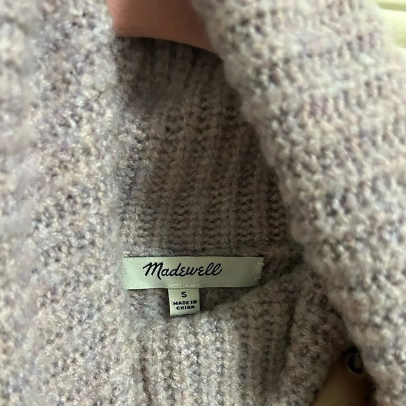 Madewell  Mercer Turtleneck Sweater in Coziest Yarn Size Small Purple - Picture 3 of 4